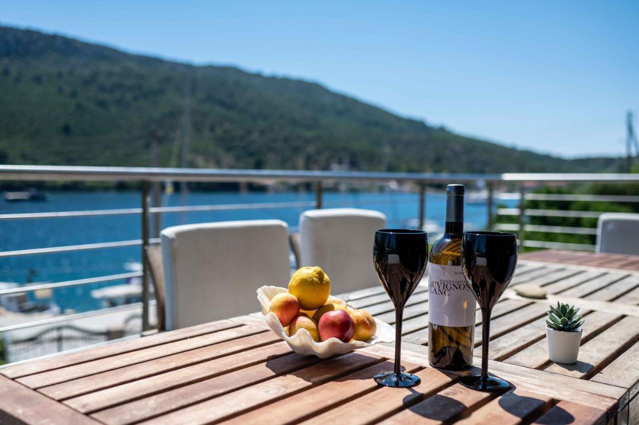 Anassa Porto Koufo Sea Front Suites Eksteriør billede